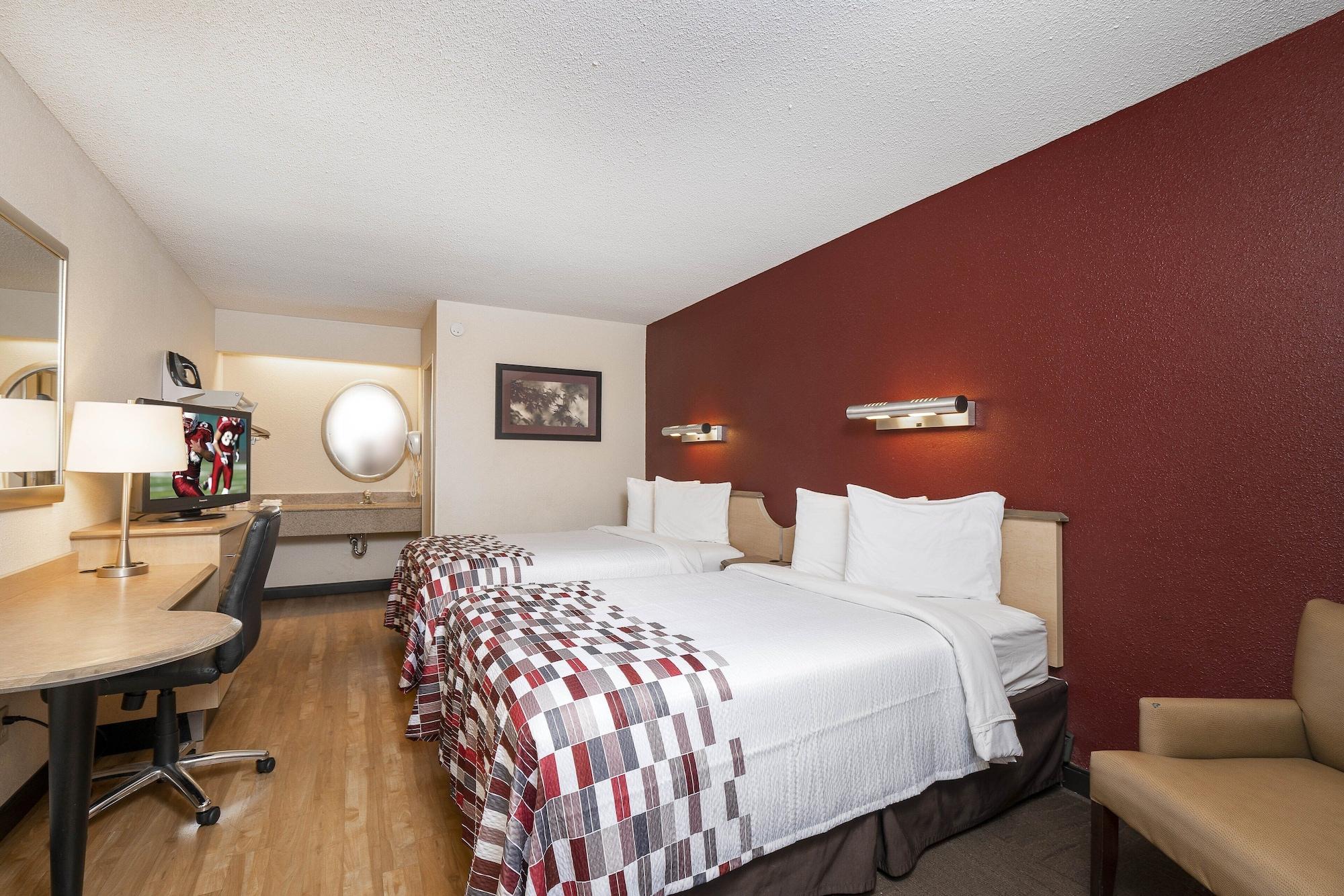 Red Roof Inn Louisville Fair And Expo Kültér fotó