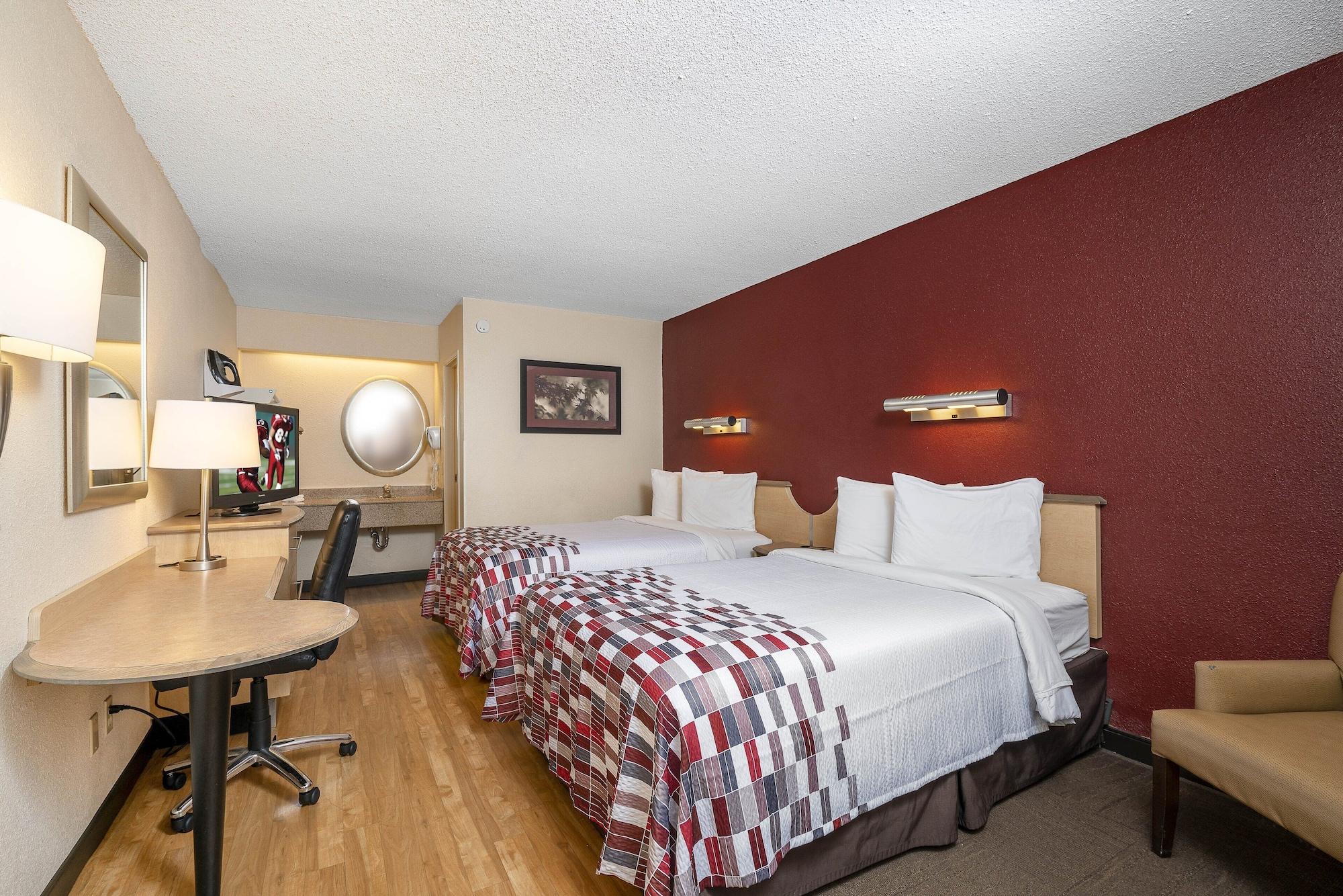 Red Roof Inn Louisville Fair And Expo Kültér fotó